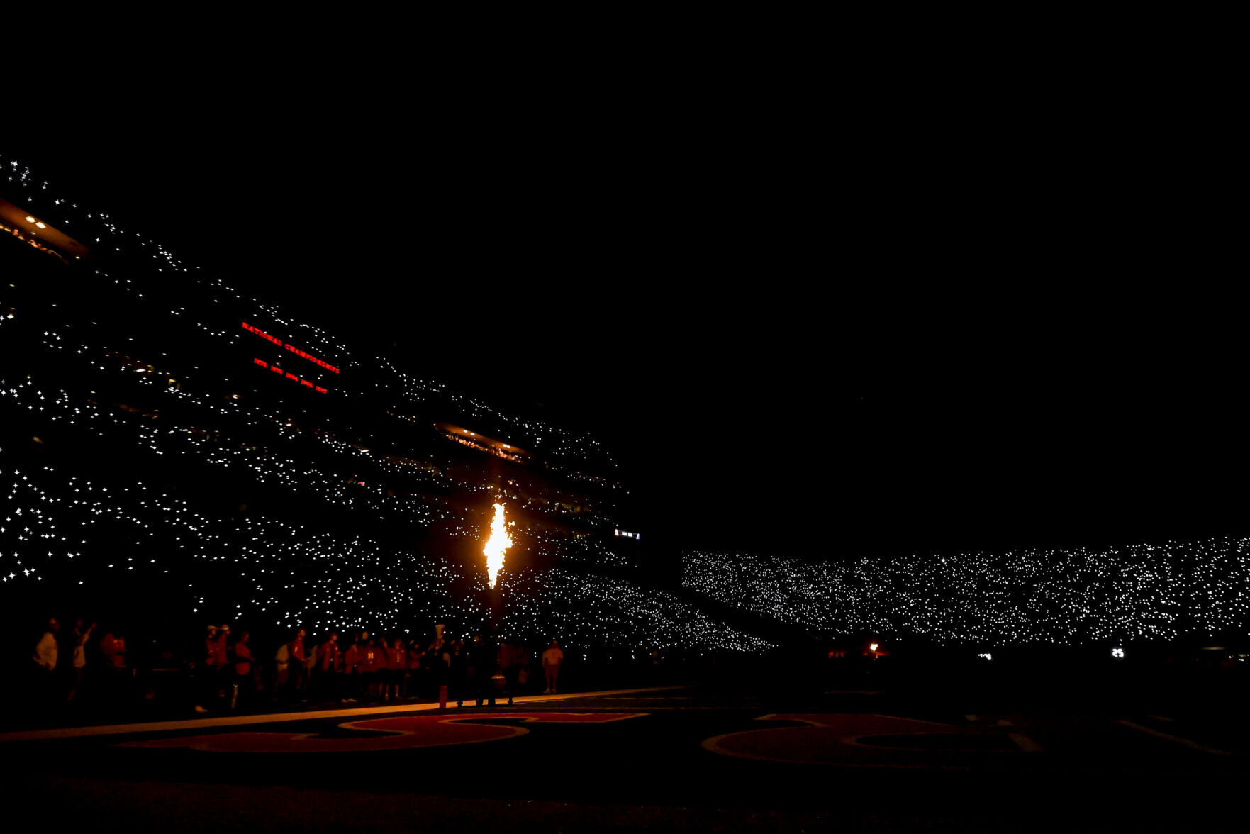 091122-HuskerFball15.jpg
